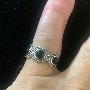 Elegant Silver and Black Women's Ring Bogo